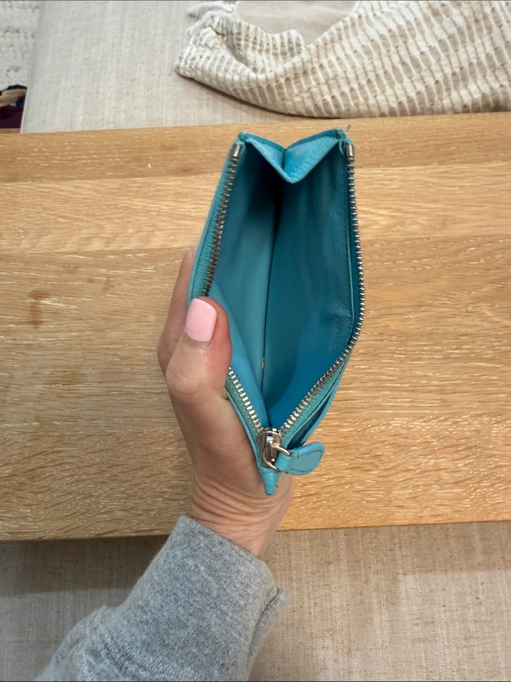Balenciaga Zip Pouch in Turquoise Blue - Picture 3 of 3